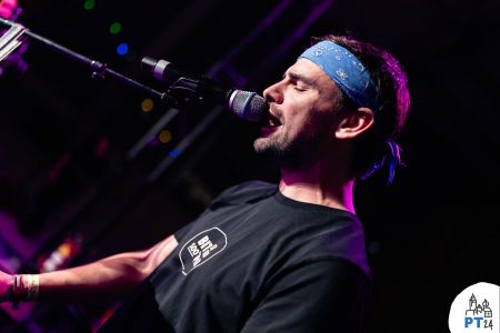 53735114710 e096258afd k